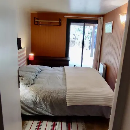 Tres Belle Maison En Bois,dans La Marina, 10pers, Au Bord De Leau Holiday home *