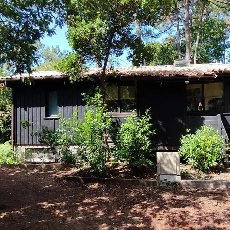 Tres Belle Maison En Bois,dans La Marina, 10pers, Au Bord De Leau *